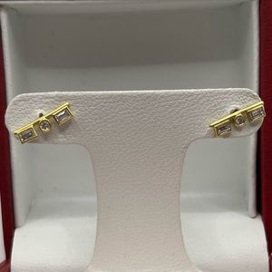 18k Gold Earrings